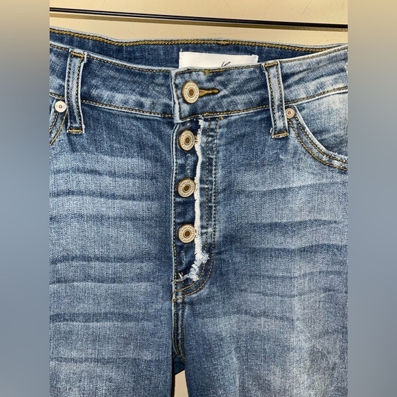 KanCan Jean HighWaist Size 11/29 - Picture 3 of 9